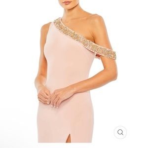 Mac Duggal Beaded Drop Shoulder Jersey Knit Gown New With Tags